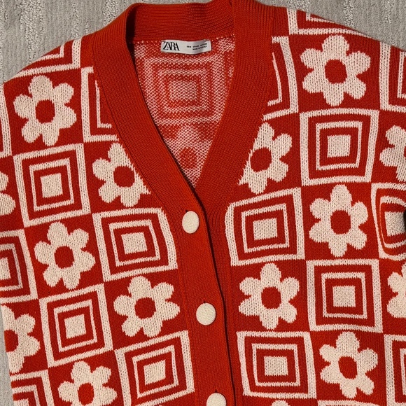 Zara Cardigan Sweater Retro Pattern, Orange Medium - Picture 1 of 4